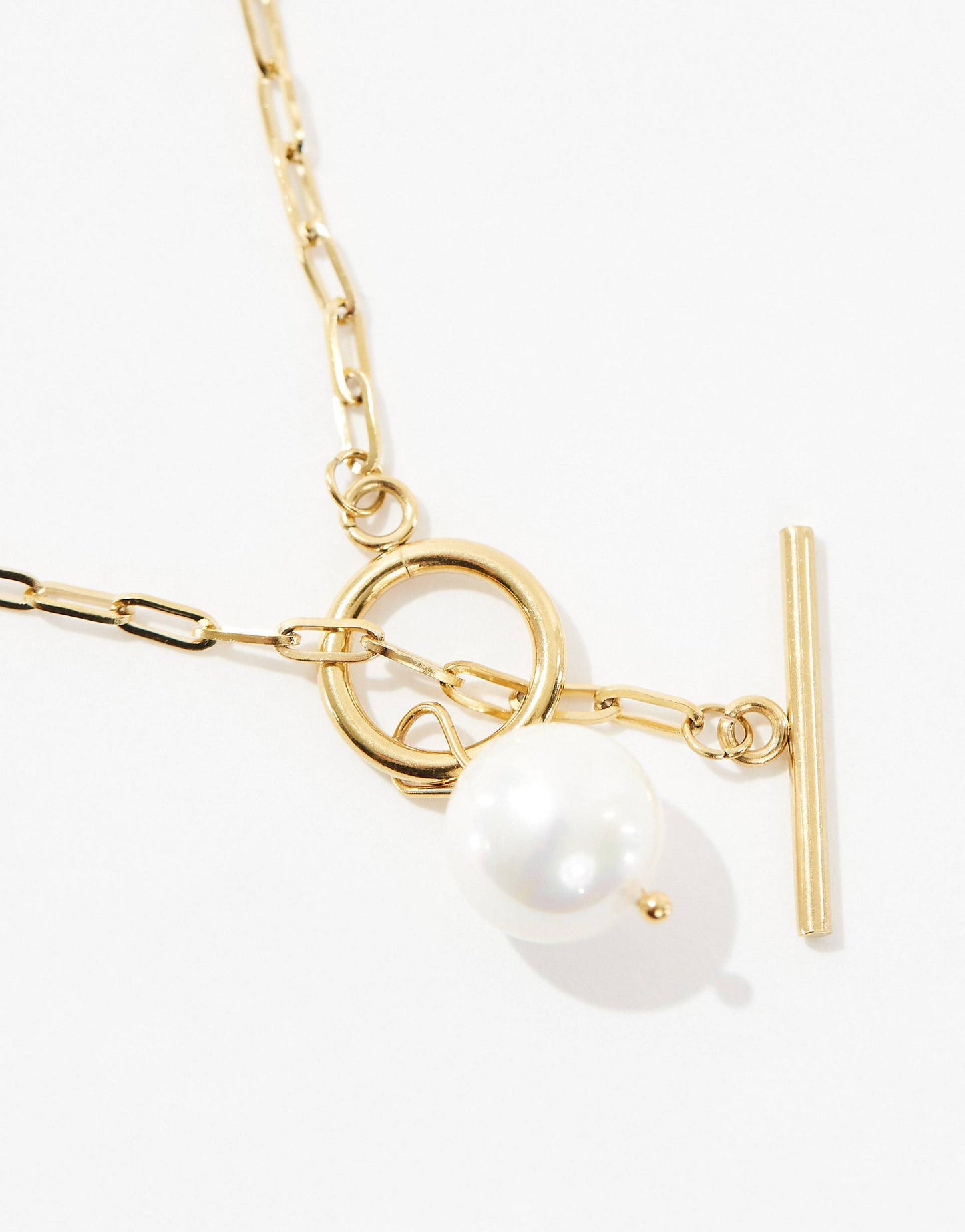 Pearl Pendant Necklace