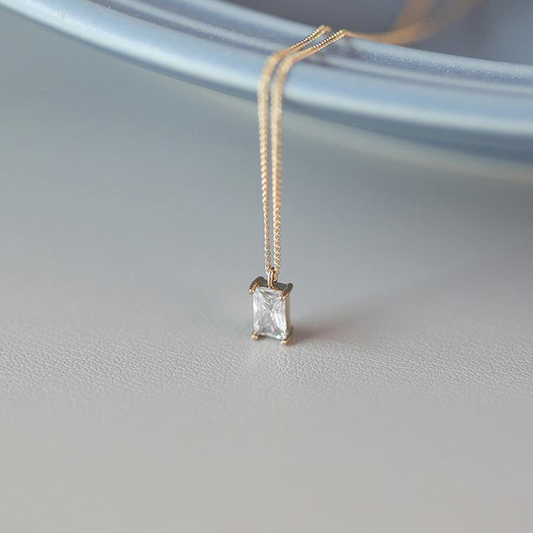 925 STERLING SILVER DIAMOND NECKLACE