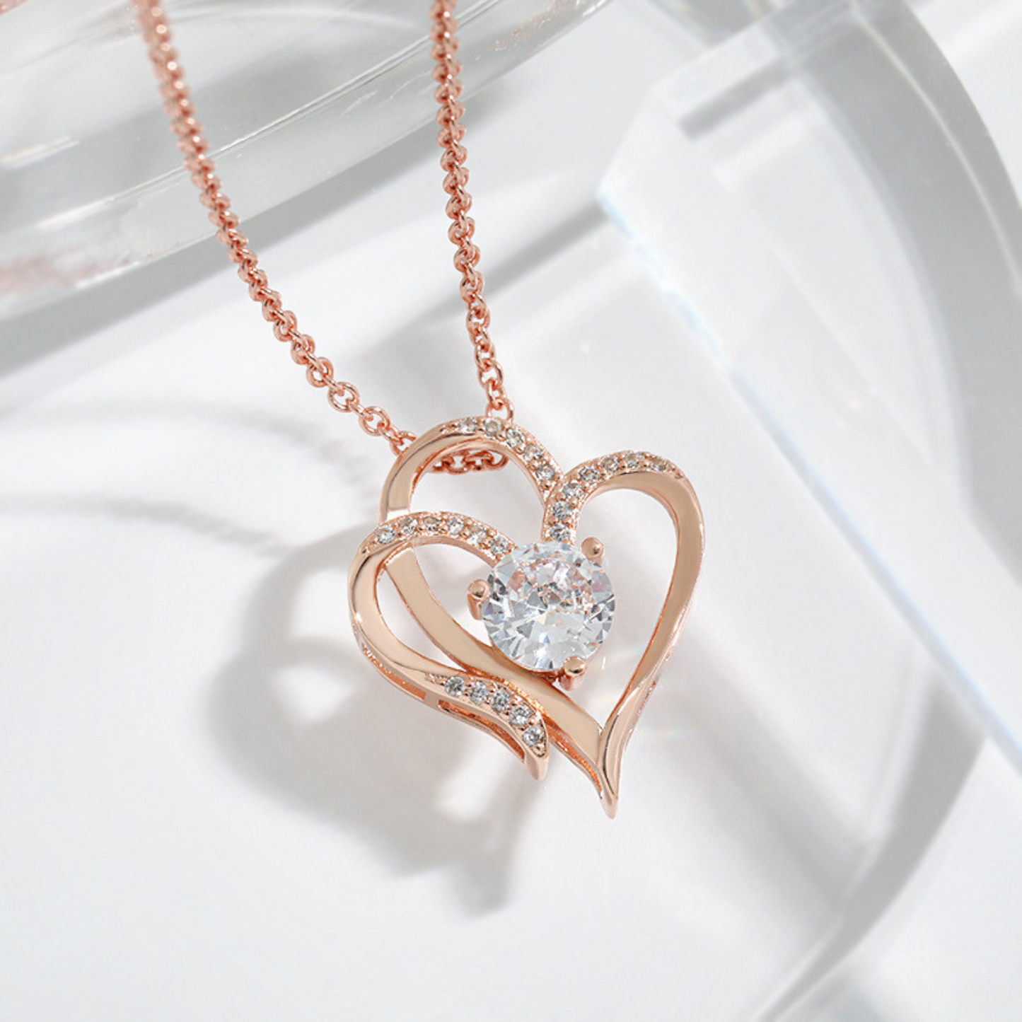 HEART CRYSTAL PENDANT NECKLACE