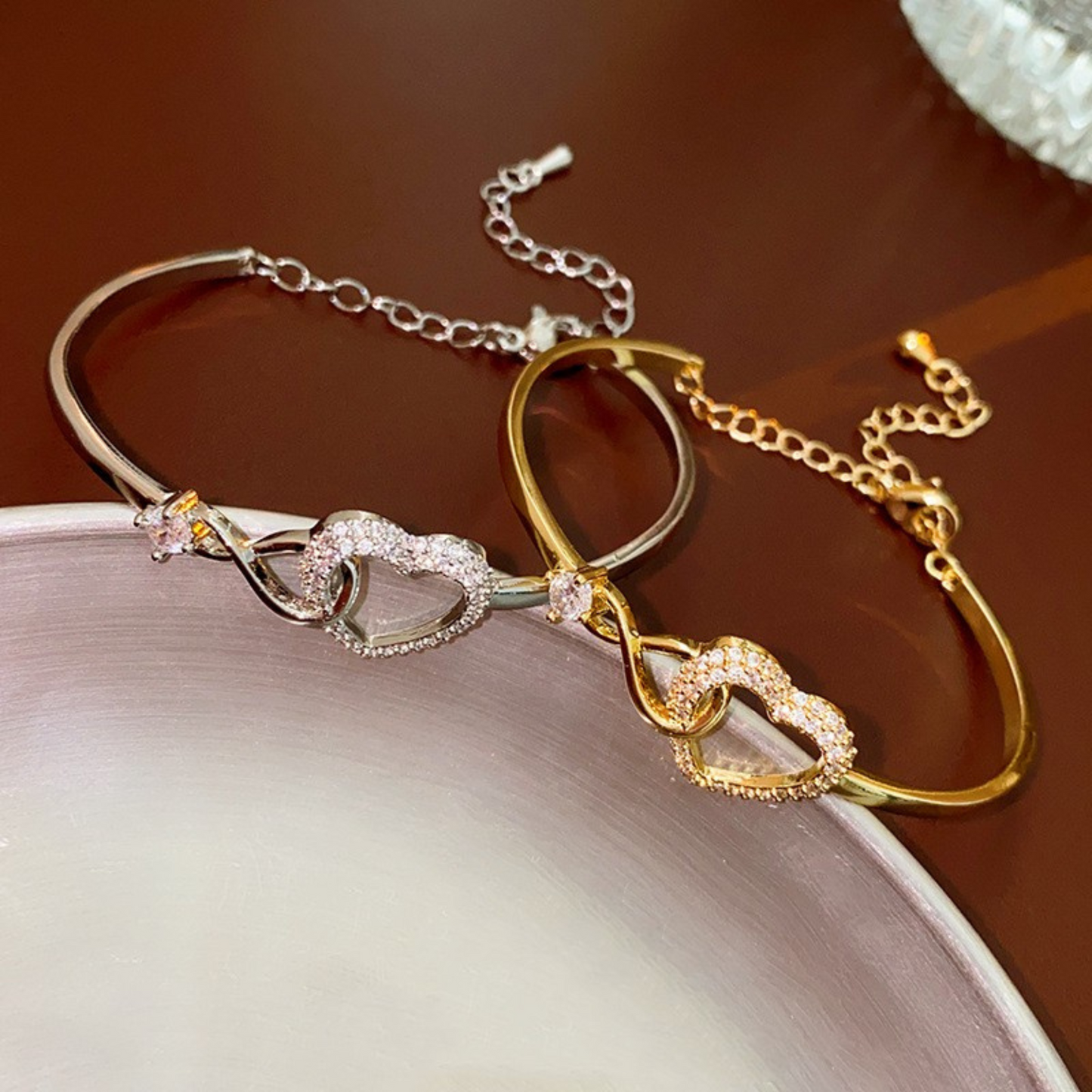 MOTHER & DAUGHTER - Infinity Heart Bracelet