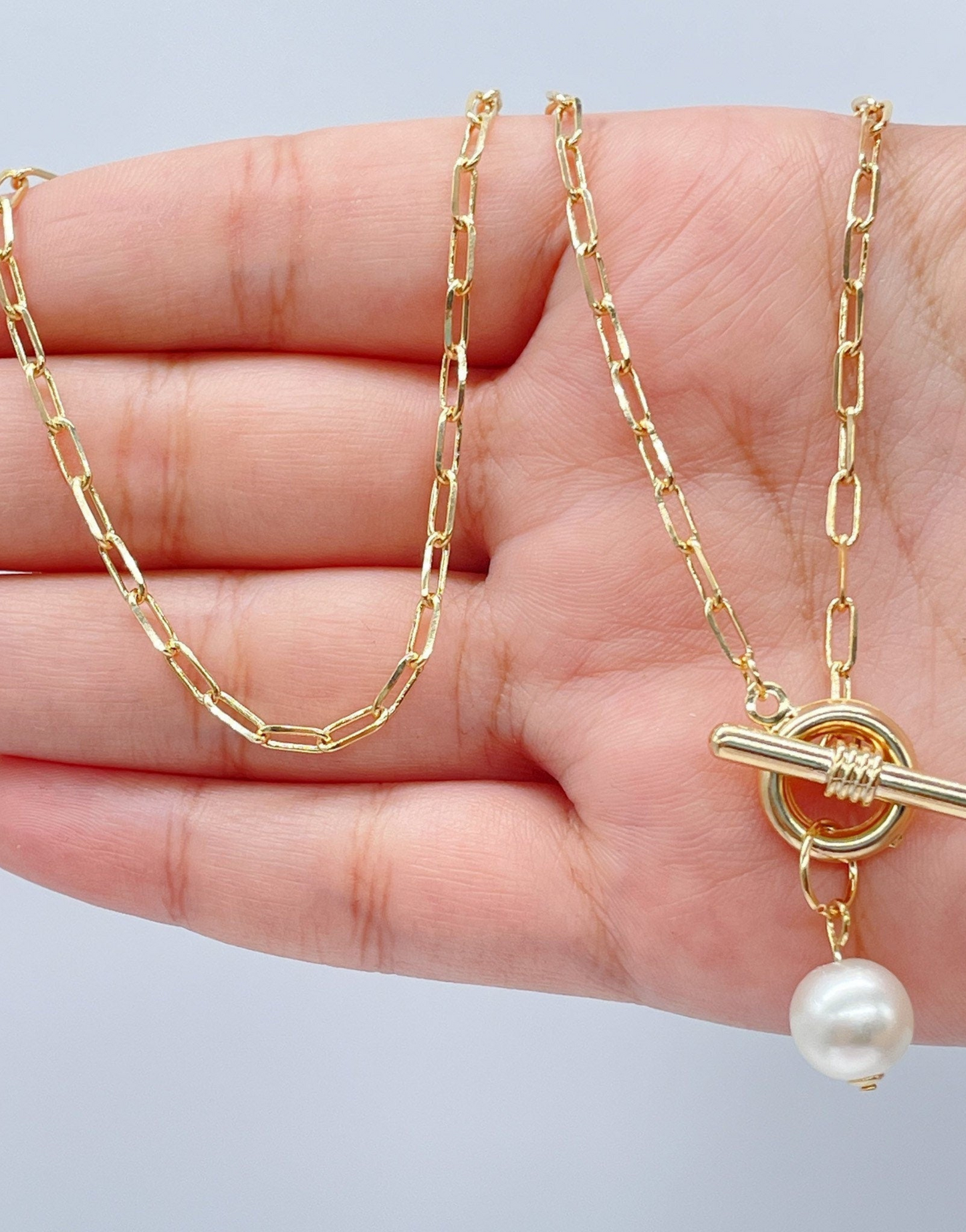 Pearl Pendant Necklace