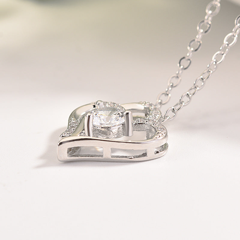 HEART CRYSTAL PENDANT NECKLACE